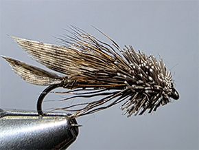 Paul Aston, English  Fly Dresser tying at The Irish Fly Fair 2025