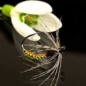 Yvonne Borrmann Fly Dresser tying at The Irish Fly Fair 2025